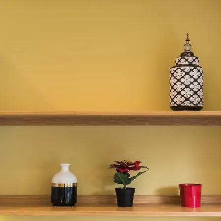 Violet #colony_white_tower Lägenhet